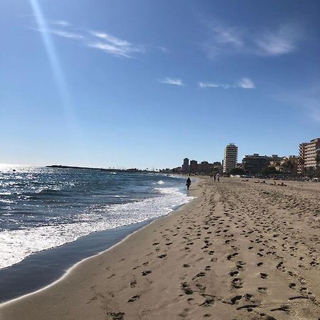 Nice Apartment Near The Beach Fuengirola Kültér fotó