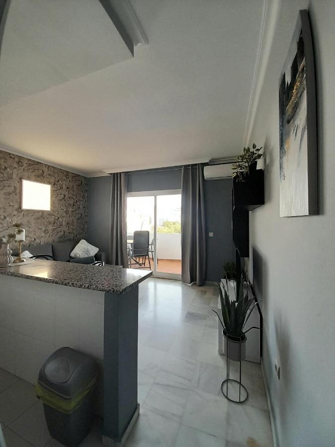 Nice Apartment Near The Beach Fuengirola Kültér fotó